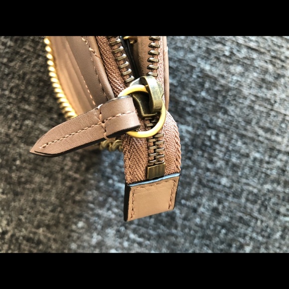 Gucci Marmont Bag - Picture 6 of 6